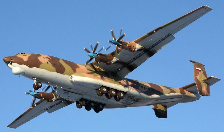 ANTONOV An-22 Antheus AN22 aircraft photograph