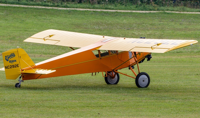 CURTISS 50 Robin CURTISS-ROBERTSON 50 Robin CRBN aircraft photograph