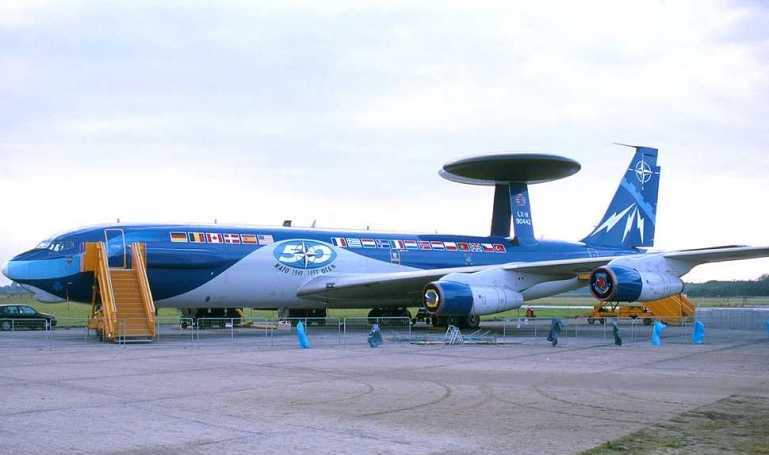BOEING E-3A (TF33) Sentry BOEING E-3B Sentry BOEING E-3C Sentry BOEING JE-3 Sentry E3TF aircraft photograph