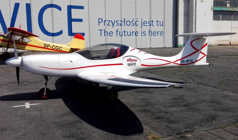 A2 CZ Ellipse Spirit ELSP aircraft photograph
