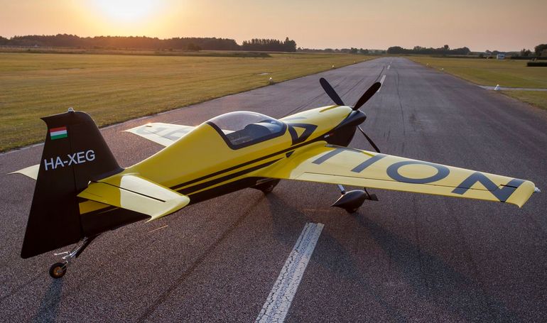 GENEVATION GenPro GPRO aircraft photograph