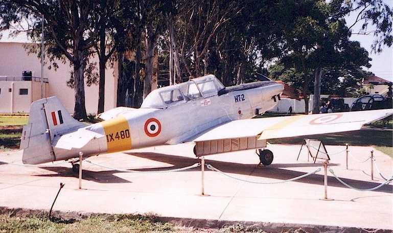 HINDUSTAN HT-2 HT2 aircraft photograph