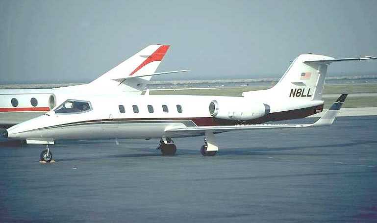 GATES LEARJET 28 GATES LEARJET 29 LJ28 aircraft photograph
