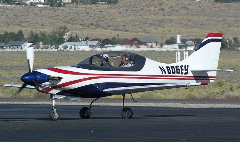 LANCAIR Sentry 4T LNT4 aircraft photograph