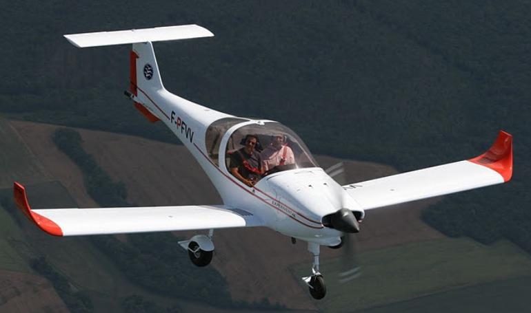 DYN'AERO MCR-R180 MCRR aircraft photograph