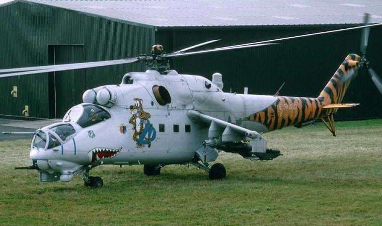 MIL Mi-24 MIL Mi-25 MIL Mi-35 MIL AH-2 Sabre MIL Mi-35 Caribe MI24 aircraft photograph