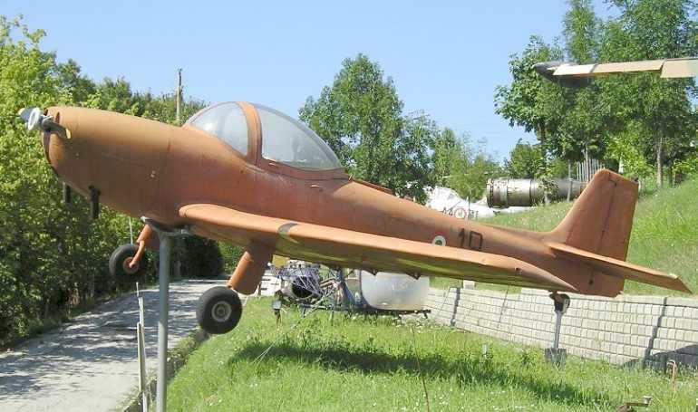 PIAGGIO P-148 P148 aircraft photograph
