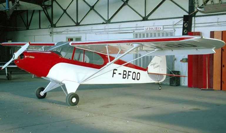 BACKCOUNTRY PA-12 Super Cruiser PIPER PA-12 Super Cruiser PA12 aircraft photograph