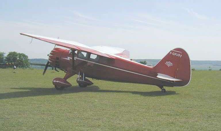 STINSON AT-19 Reliant STINSON SR Reliant STINSON V-77 Reliant RELI aircraft photograph