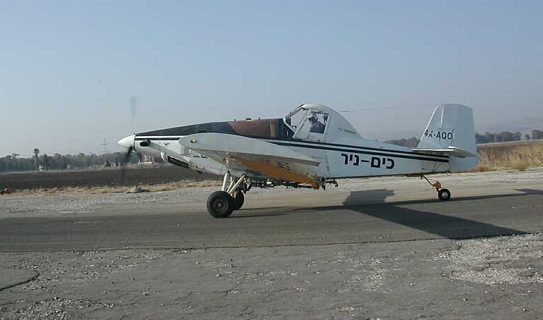 AYRES S-2R-G Turbo Thrush AYRES S-2RHG-T34 Turbo Thrush AYRES S-2RHG-T65 Turbo Thrush AYRES S-2R-T11 Turbo Thrush AYRES S-2R-T15 Turbo Thrush AYRES S-2R-T34 Turbo Thrush AYRES S-2R-T41 Turbo Thrush AYRES S-2R-T45 Turbo Thrush AYRES S-2R-T65 Turbo Thrush AYRES V-1 Vigilante MARSH Turbo Thrush SERV-AERO S-2 Thrush (turboprop conversions) TERR-MAR Turbo Sea Thrush THRUSH S-2RHG-T34 Turbo Thrush 510 THRUSH S-2RHG-T65 Turbo Thrush 550 THRUSH S-2R-T34 Turbo Thrush THRUSH S-2R-T65 Turbo Thrush 550 SS2T aircraft photograph