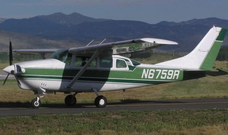 CESSNA T210 Turbo Centurion T210 aircraft photograph
